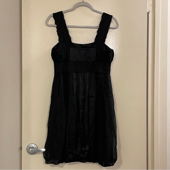 DIANE VON FURSTENBERG Acanthe Bubble Silk Lace Mini Dress in Black - Picture 3 of 5